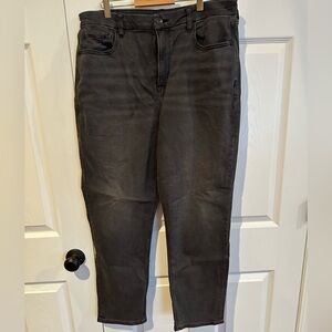 Off Black mom Jean